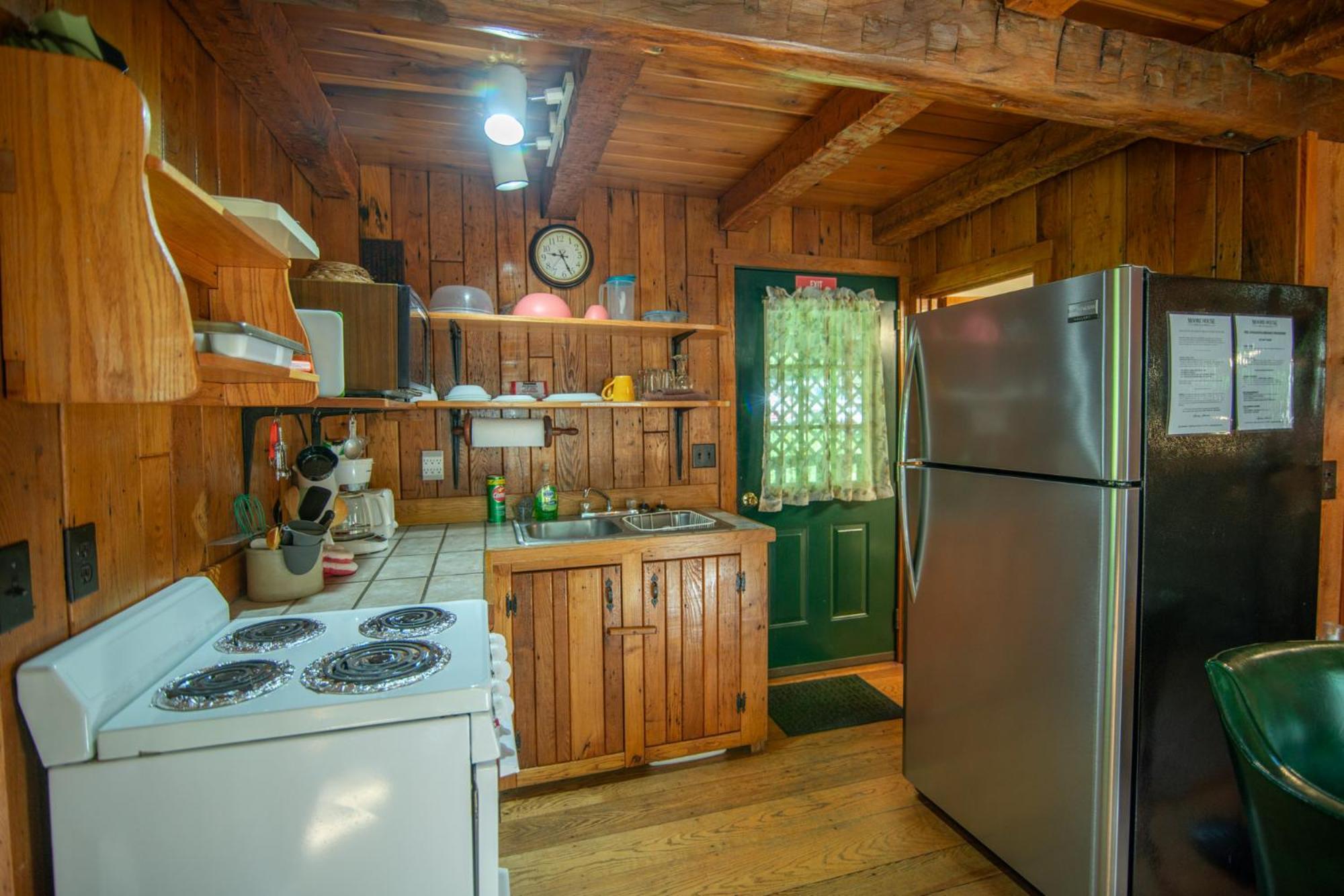 Moore House Inn & Cabins Marlinton Εξωτερικό φωτογραφία