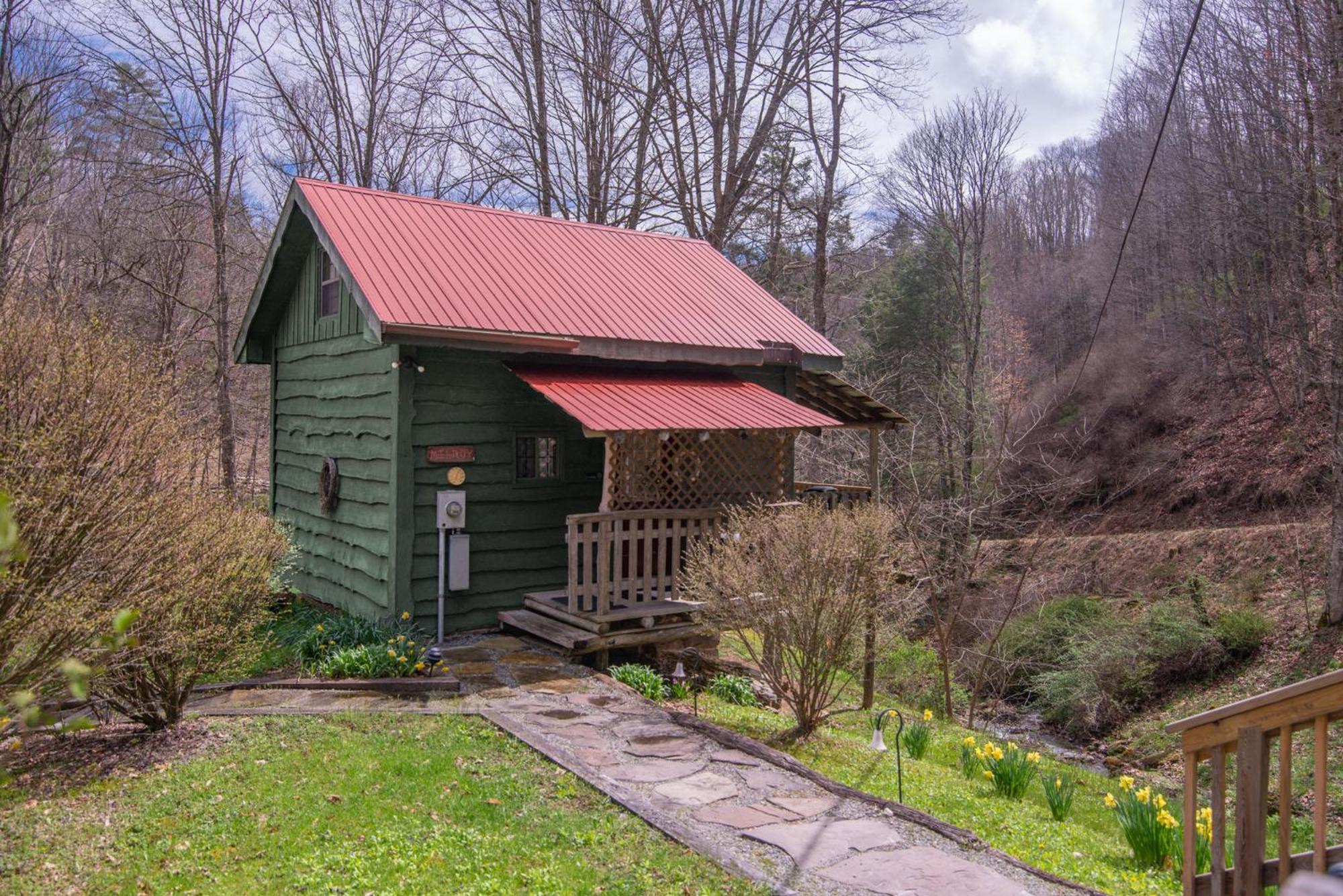 Moore House Inn & Cabins Marlinton Εξωτερικό φωτογραφία