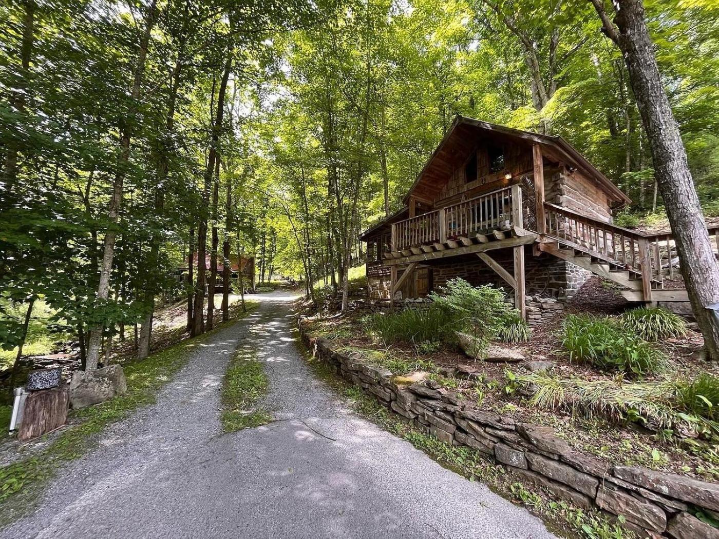 Moore House Inn & Cabins Marlinton Εξωτερικό φωτογραφία