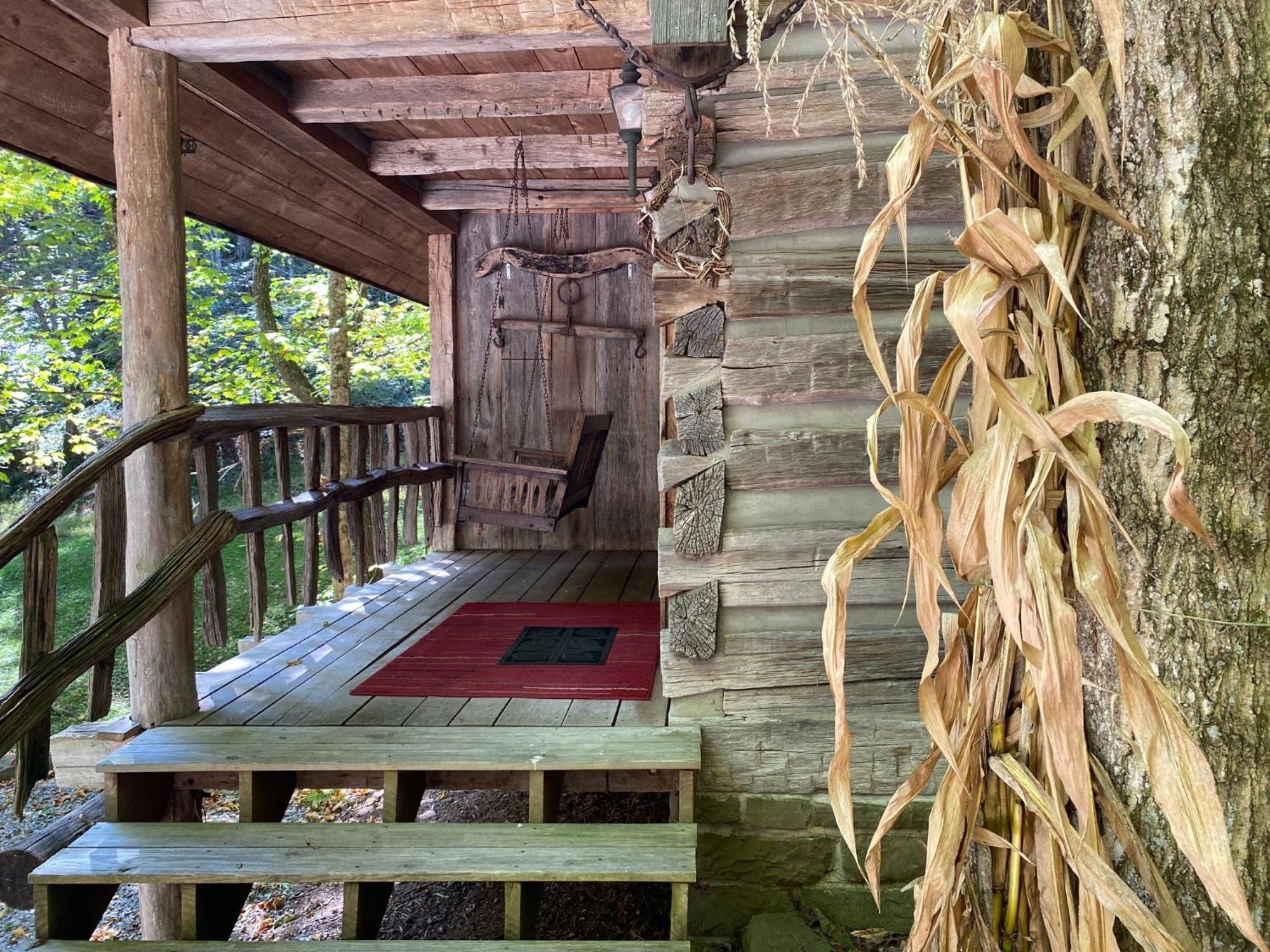 Moore House Inn & Cabins Marlinton Δωμάτιο φωτογραφία