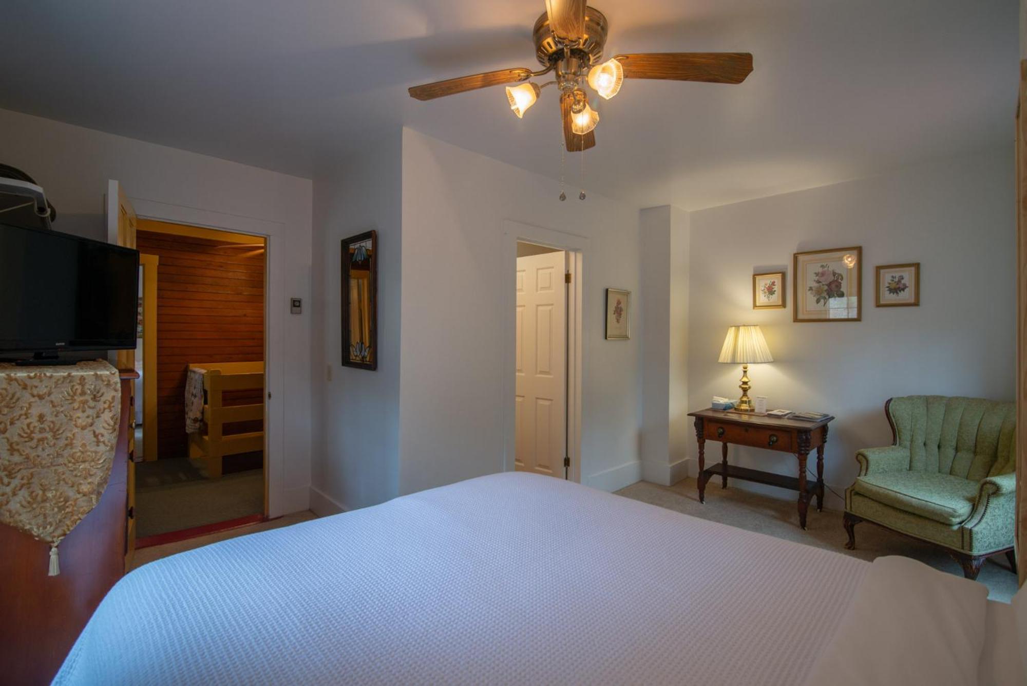 Moore House Inn & Cabins Marlinton Δωμάτιο φωτογραφία